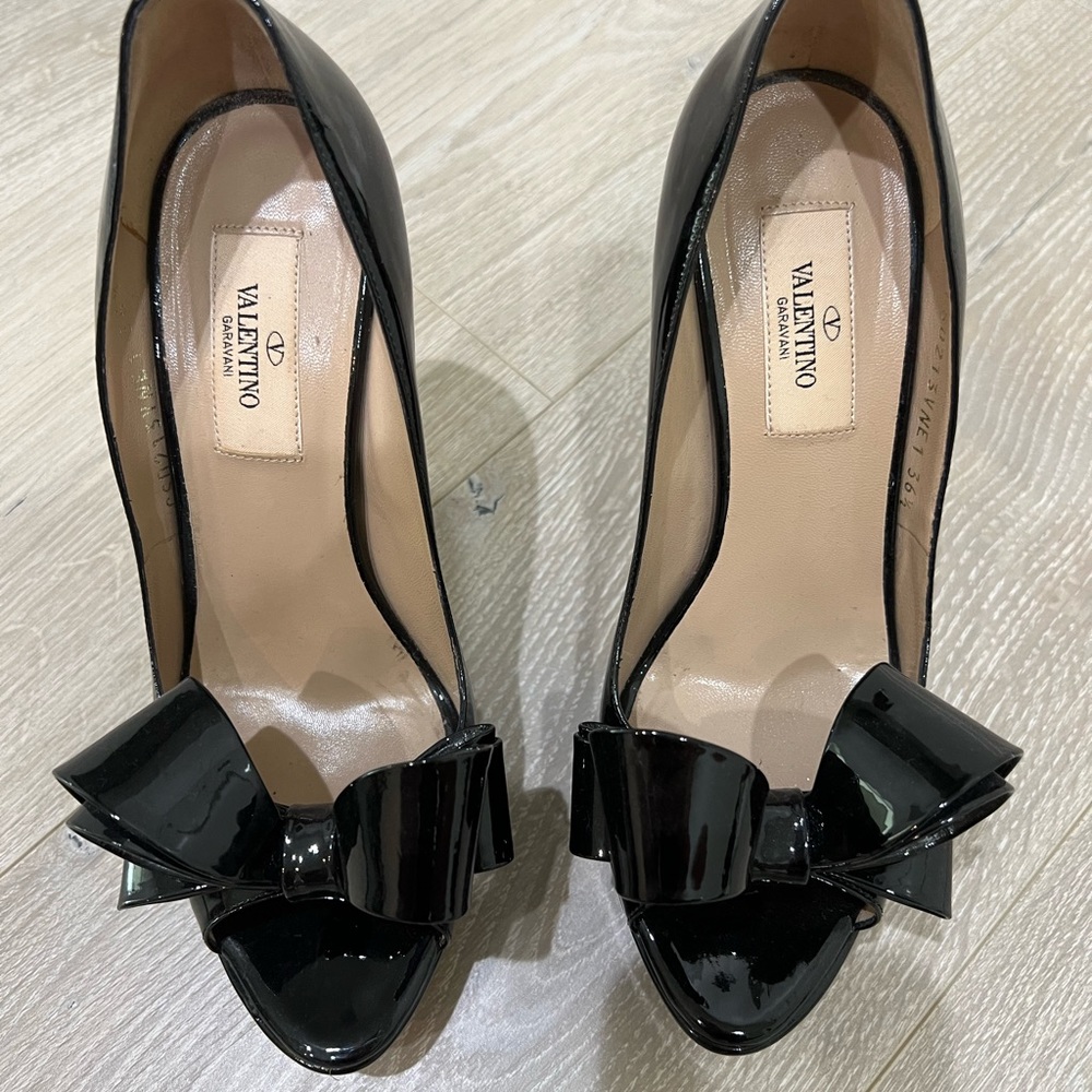 Valentino Bow Patent Heels